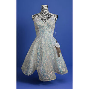 AMELIA COUTURE Size 2 WHITE COCKTAIL/PARTY DRESS BLUE & SILVER RHINESTONES